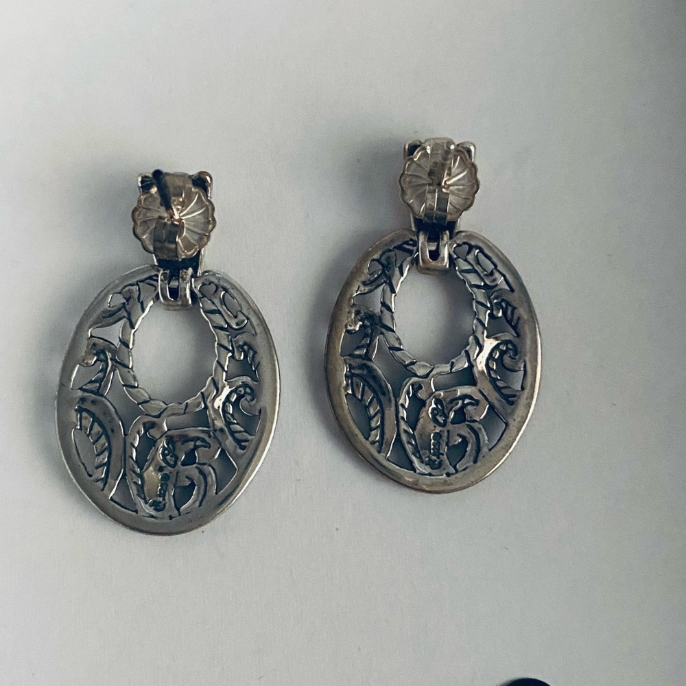 Intricate Black and Silver Earrings - Picture 3 of 6